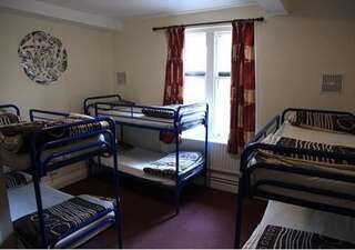Хостелы Kinlay House Dublin Дублин Общий шестиместный номер для мужчин и женщин-1